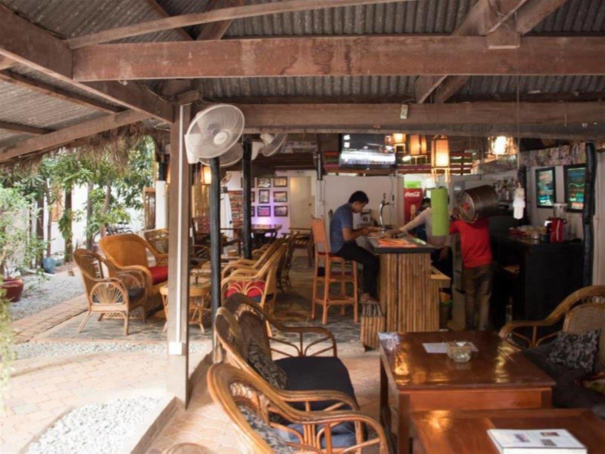 Five Rose Siem Reap Hostel Luaran gambar