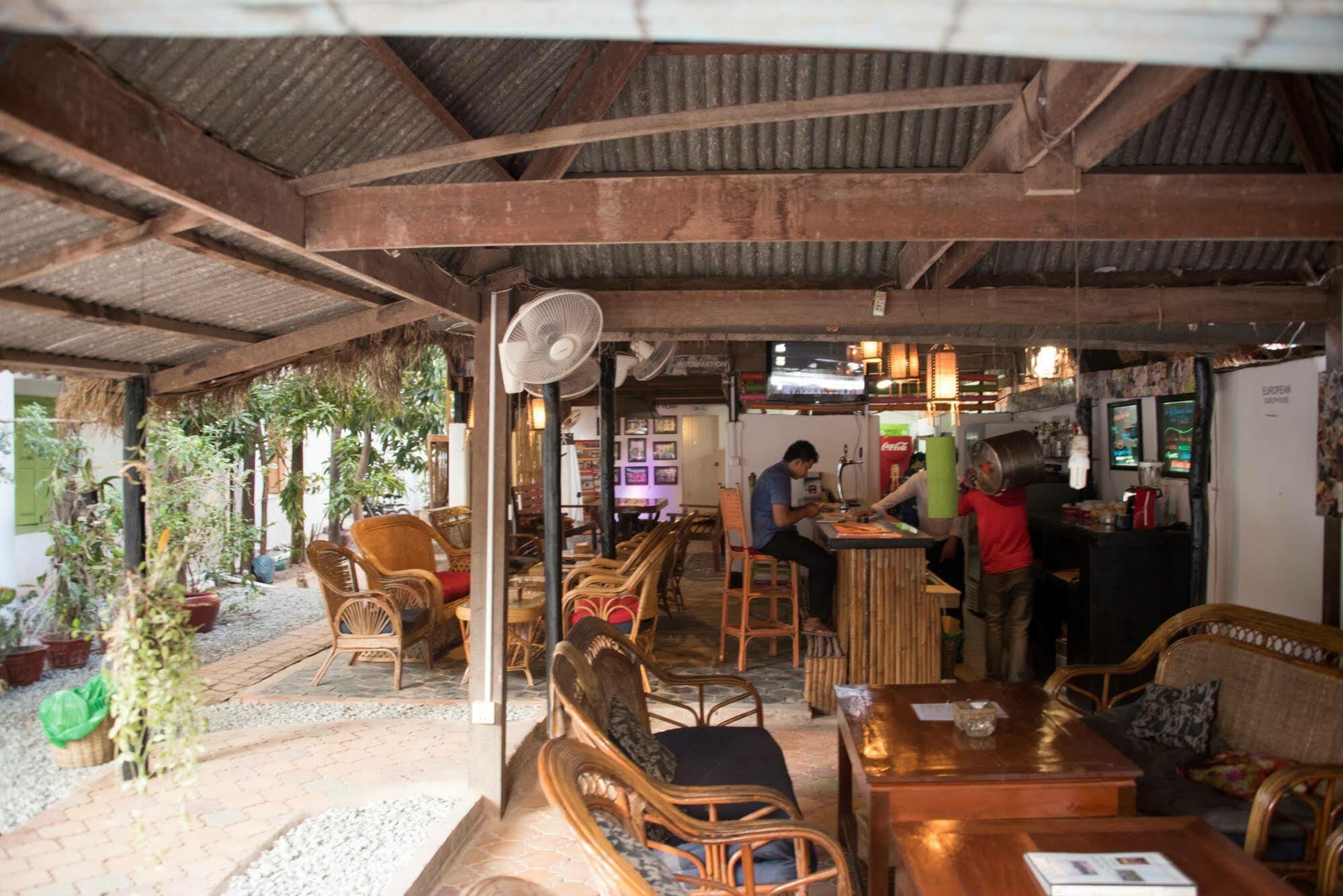 Five Rose Siem Reap Hostel Luaran gambar